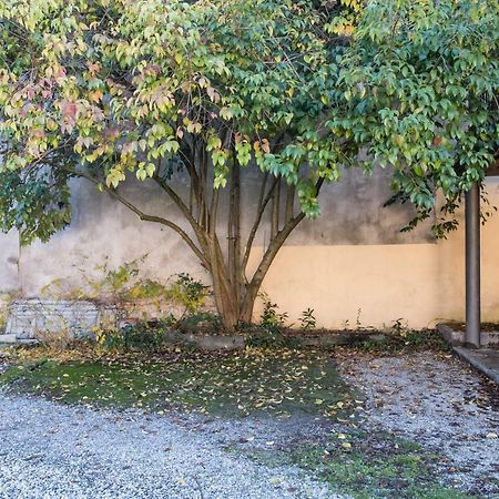 Varenne Open Terrace And Private Parking Lucques Extérieur photo